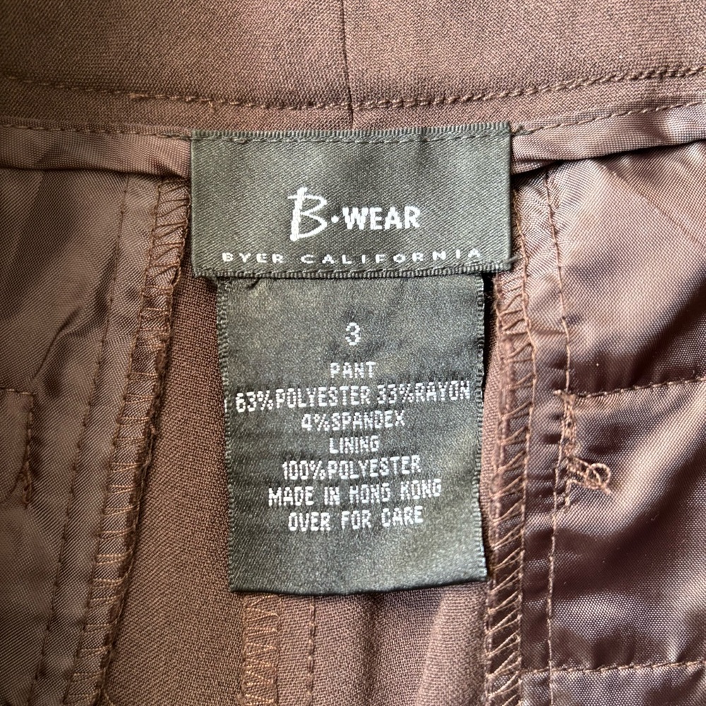 Women's Classic Tailored Chocolate Brown Capri Y2K Shorts - Picture 4 of 7